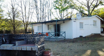 Casa Bianca Casa Cottage Кларенс Екстериор снимка